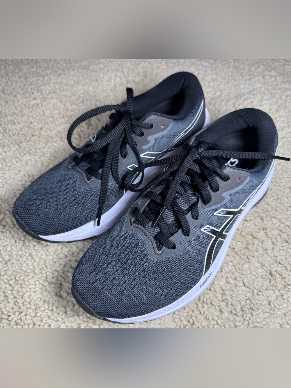 ASICS GT-1000 11 Running Shoe Women's Running Size 7
